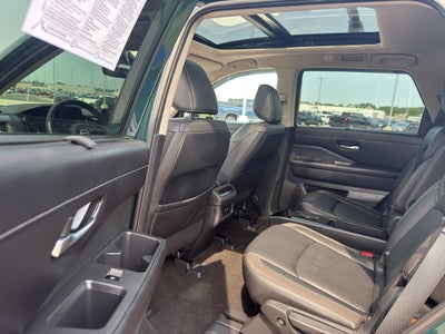2024 Nissan Pathfinder SL 4WD