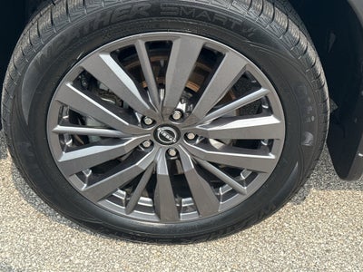 2024 Nissan Pathfinder SL 4WD