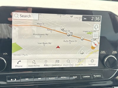 2025 Nissan Pathfinder SL 4WD