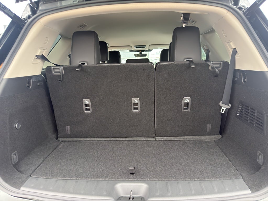 2026 Nissan Pathfinder SL 4WD