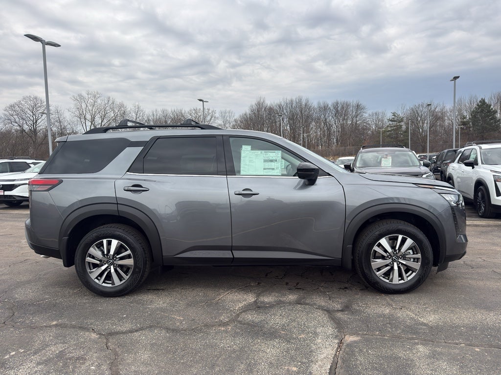 2026 Nissan Pathfinder SL 4WD