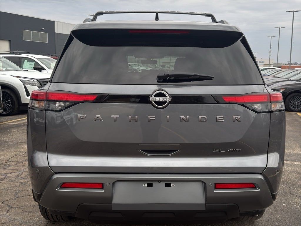 2026 Nissan Pathfinder SL 4WD
