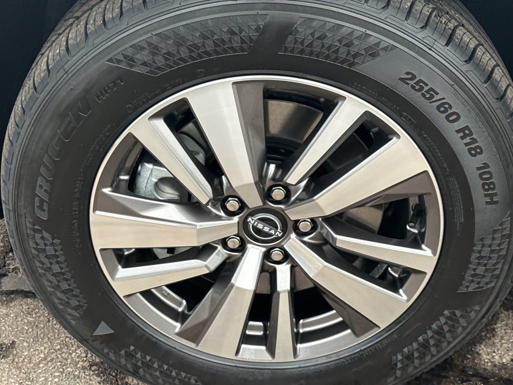 2026 Nissan Pathfinder SL 4WD