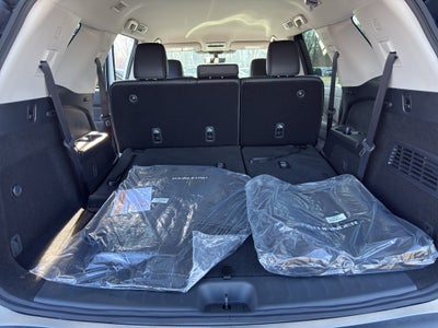 2026 Nissan Pathfinder SL 4WD