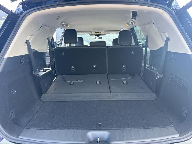 2026 Nissan Pathfinder SL 4WD