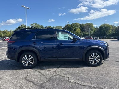 2026 Nissan Pathfinder SL 4WD