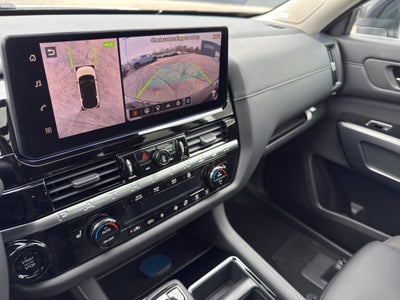 2026 Nissan Pathfinder SL 4WD