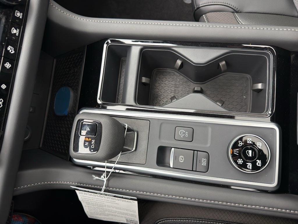 2026 Nissan Pathfinder SL 4WD