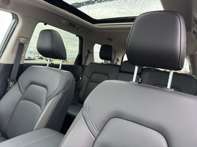 2026 Nissan Pathfinder SL 4WD