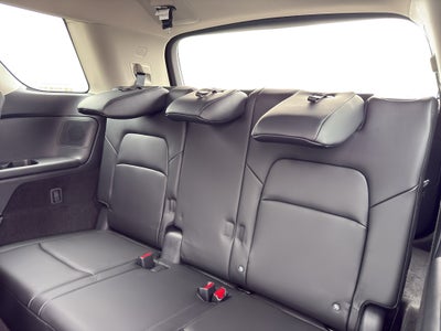 2026 Nissan Pathfinder SL 4WD