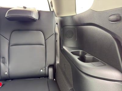 2026 Nissan Pathfinder SL 4WD