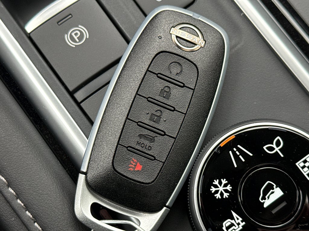 2026 Nissan Pathfinder SL 4WD