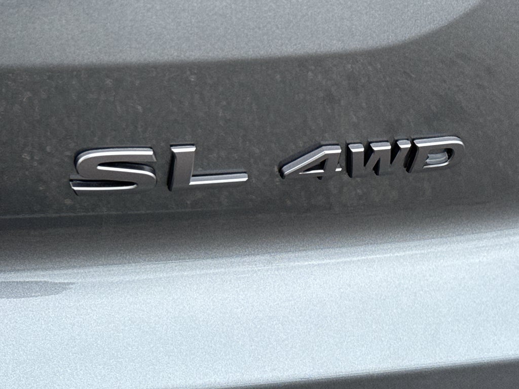 2026 Nissan Pathfinder SL 4WD