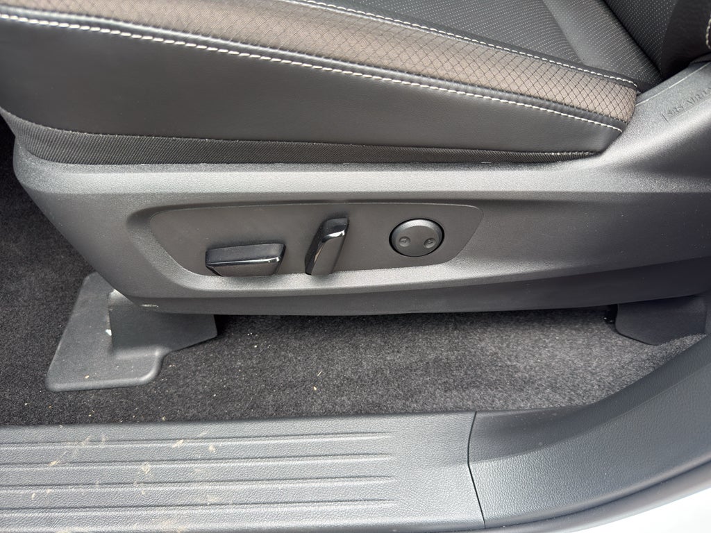 2026 Nissan Pathfinder SL 4WD