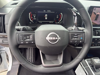 2026 Nissan Pathfinder SL 4WD