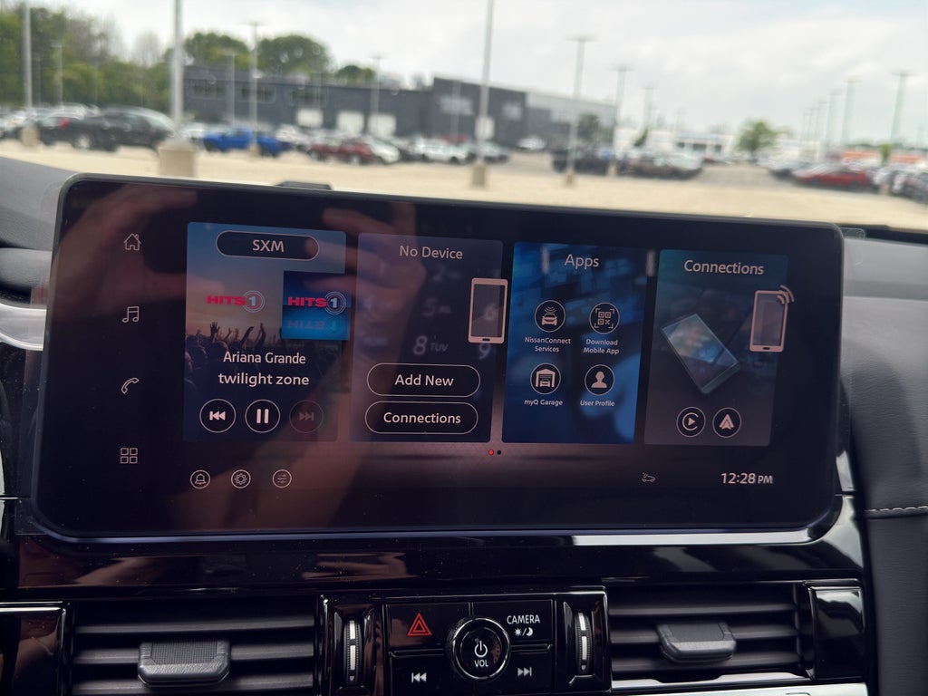 2026 Nissan Pathfinder SL 4WD