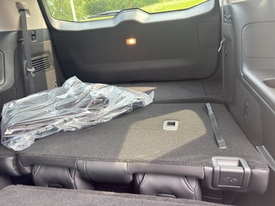 2026 Nissan Pathfinder SL 4WD