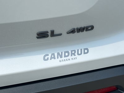 2026 Nissan Pathfinder SL 4WD