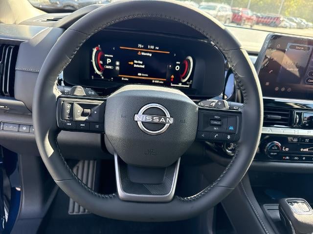 2026 Nissan Pathfinder SL 4WD
