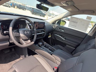 2026 Nissan Pathfinder SL 4WD