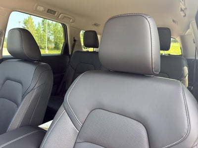 2026 Nissan Pathfinder SL 4WD