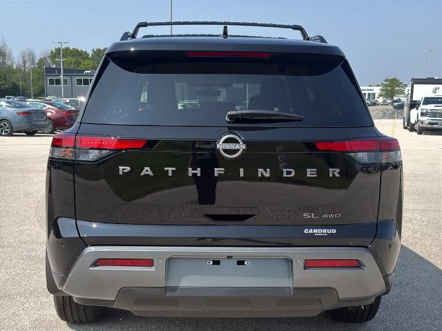 2026 Nissan Pathfinder SL 4WD