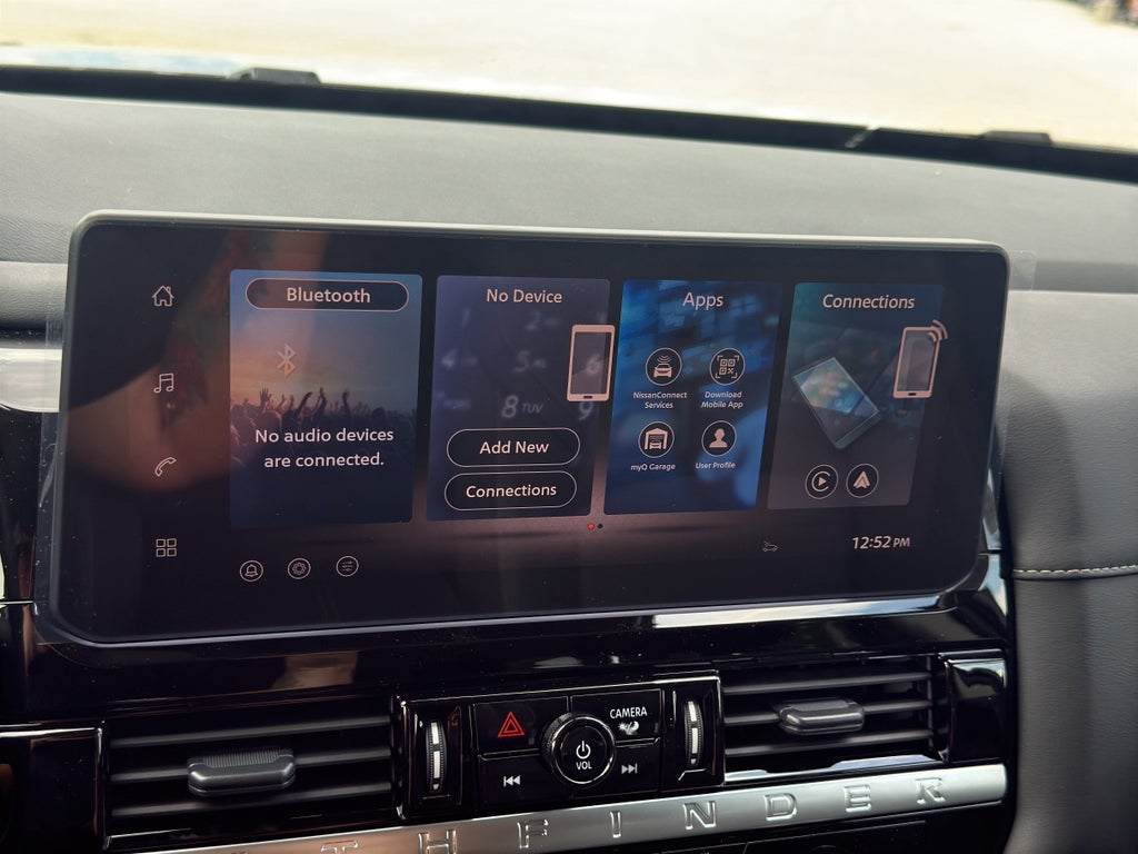 2026 Nissan Pathfinder SL 4WD