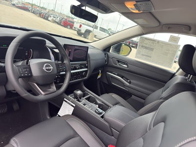 2026 Nissan Pathfinder SL 4WD