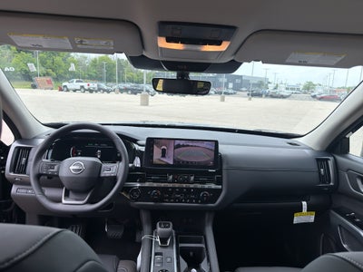 2026 Nissan Pathfinder SL 4WD