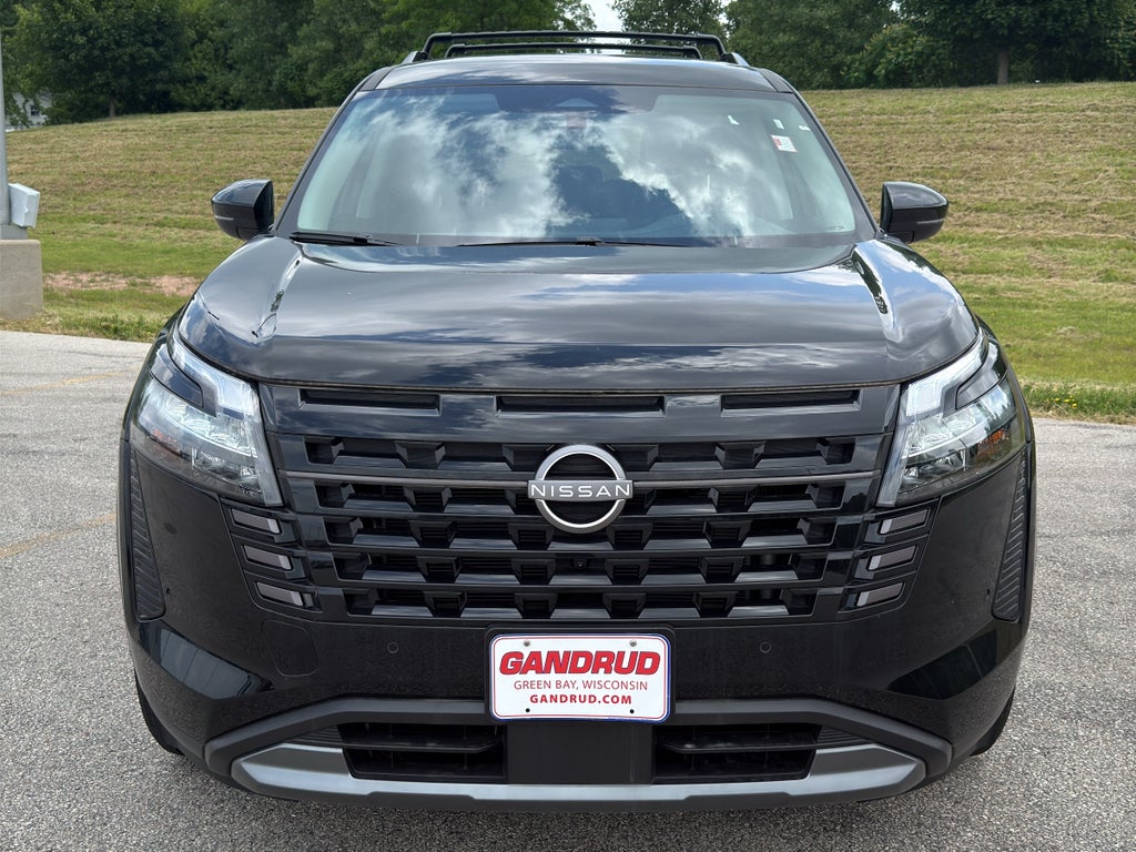 2026 Nissan Pathfinder SL 4WD