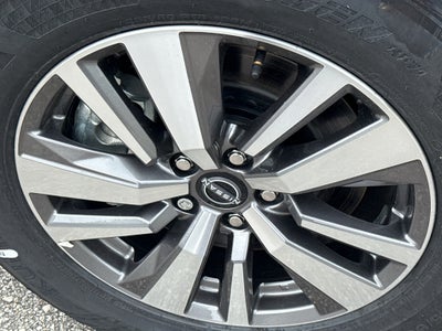 2026 Nissan Pathfinder SL 4WD