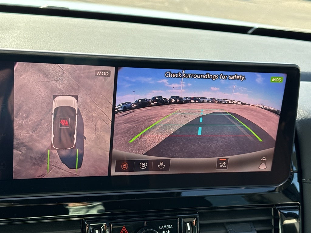 2026 Nissan Pathfinder SL 4WD