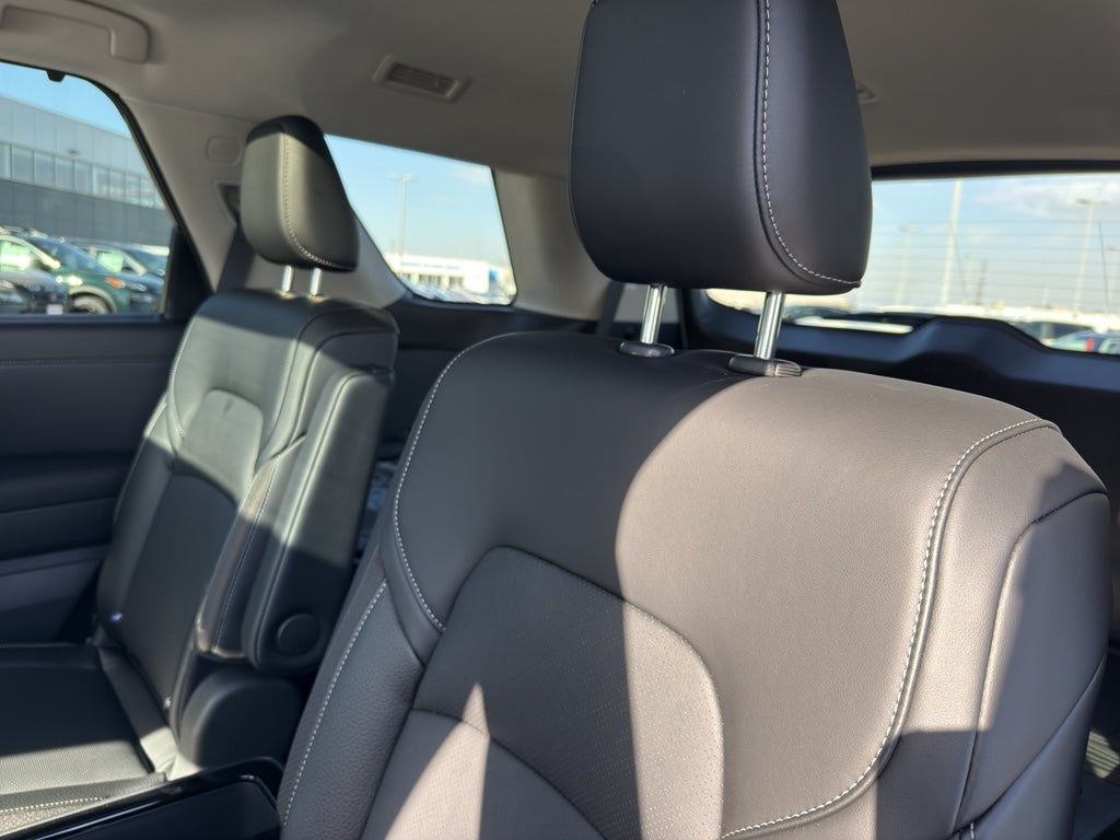 2026 Nissan Pathfinder SL 4WD