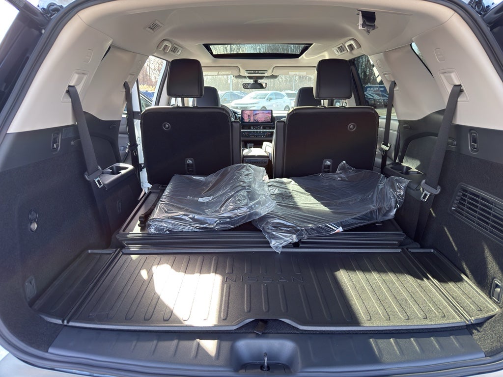 2026 Nissan Pathfinder SL 4WD