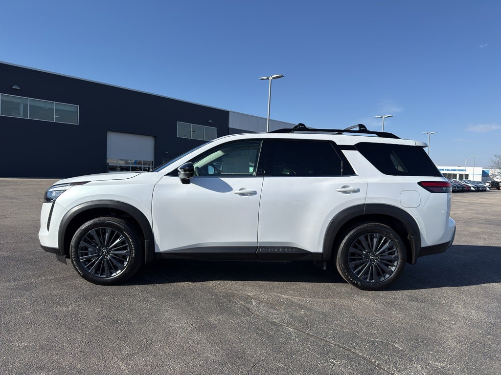 2026 Nissan Pathfinder SL 4WD