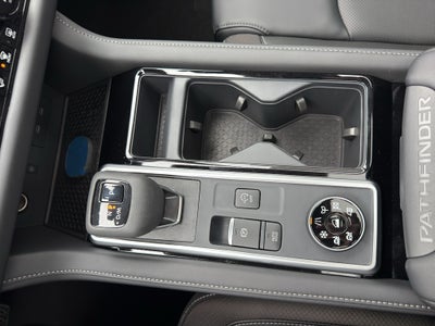 2026 Nissan Pathfinder SL 4WD