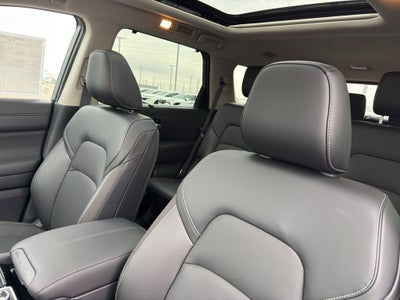 2026 Nissan Pathfinder SL 4WD