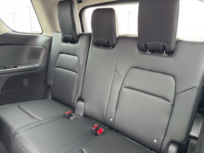 2026 Nissan Pathfinder SL 4WD