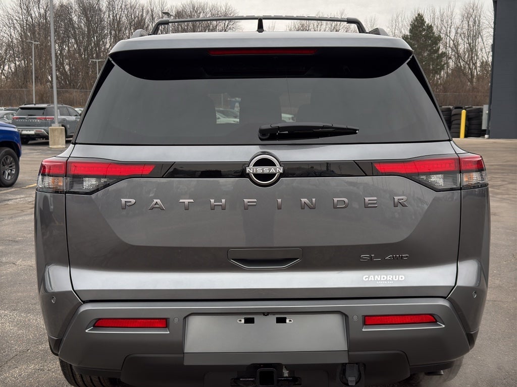 2026 Nissan Pathfinder SL 4WD