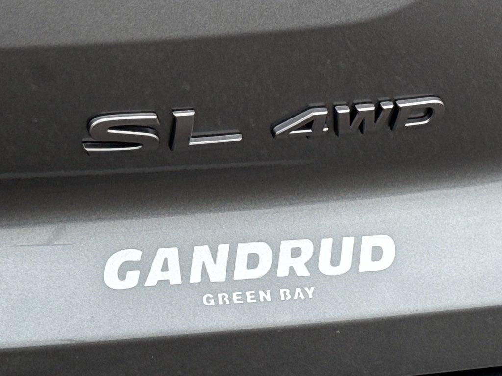 2026 Nissan Pathfinder SL 4WD