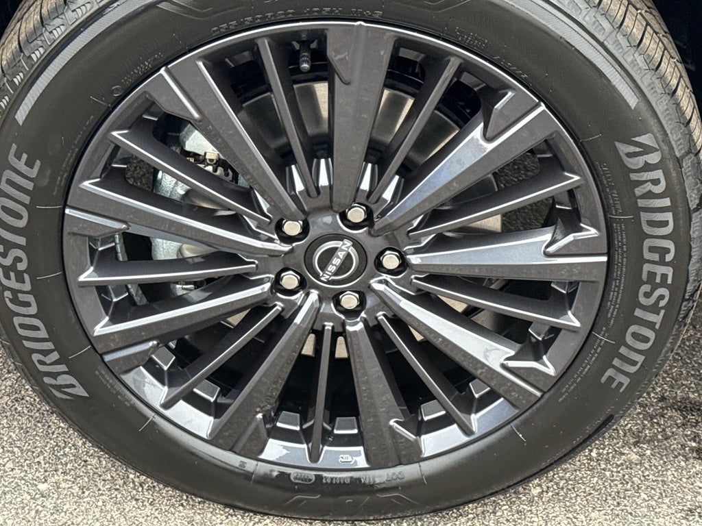 2026 Nissan Pathfinder SL 4WD