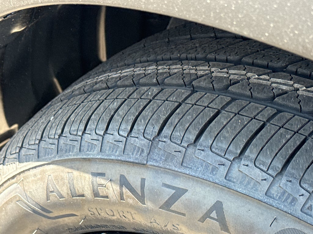 2026 Nissan Pathfinder SL 4WD