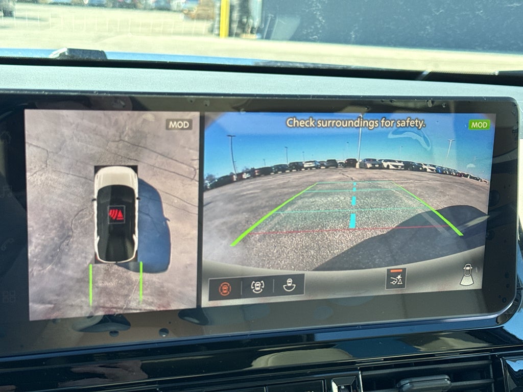 2026 Nissan Pathfinder SL 4WD