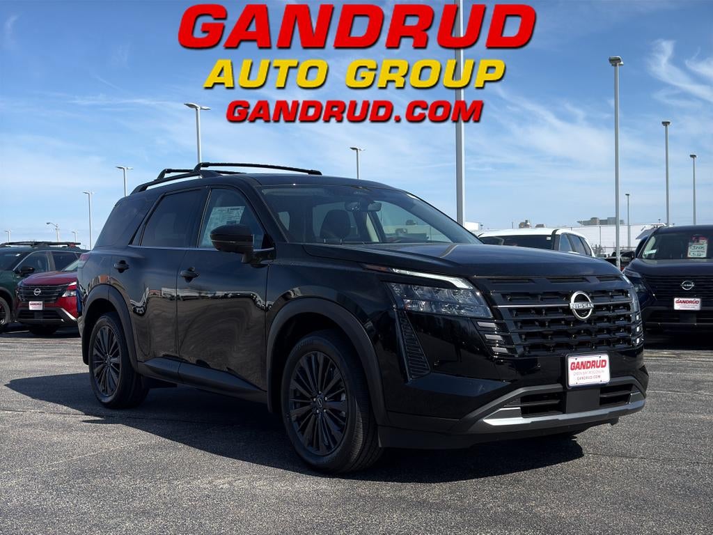 2026 Nissan Pathfinder SL 4WD's photo