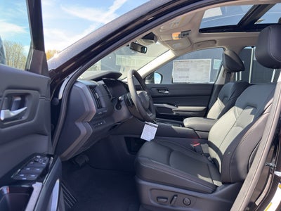 2026 Nissan Pathfinder SL 4WD