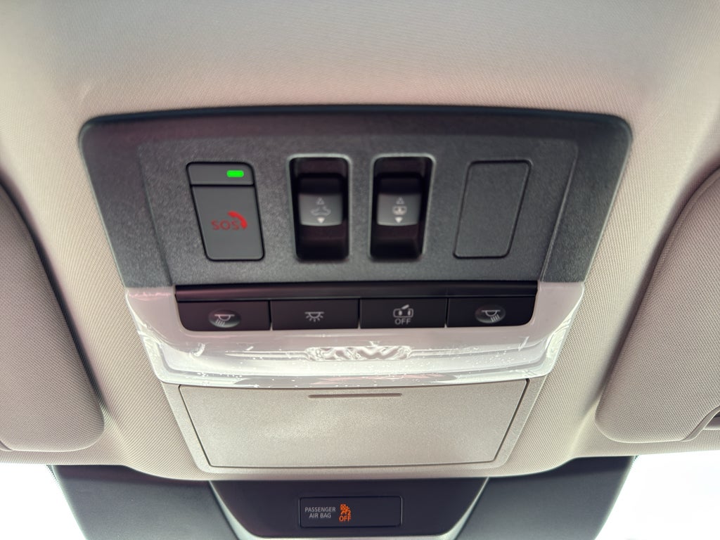 2026 Nissan Pathfinder SL 4WD