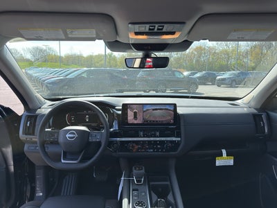 2026 Nissan Pathfinder SL 4WD