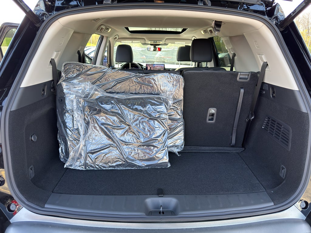 2026 Nissan Pathfinder SL 4WD