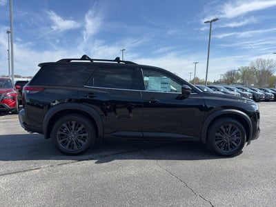 2026 Nissan Pathfinder SL 4WD