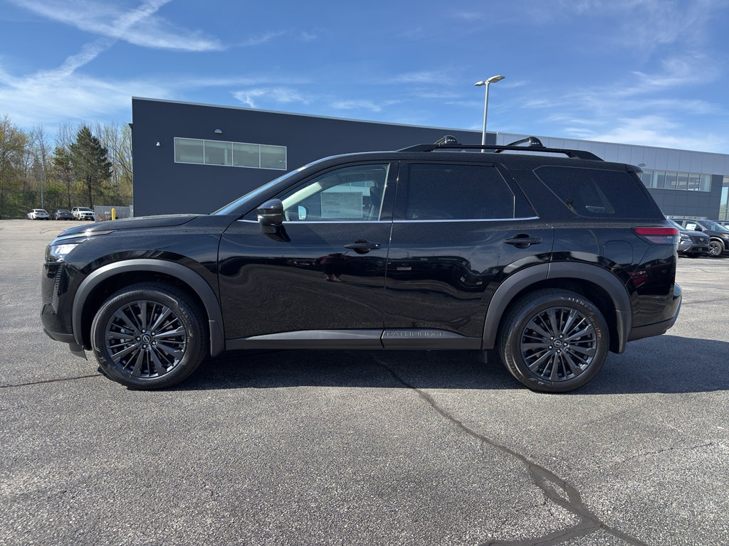 2026 Nissan Pathfinder SL 4WD